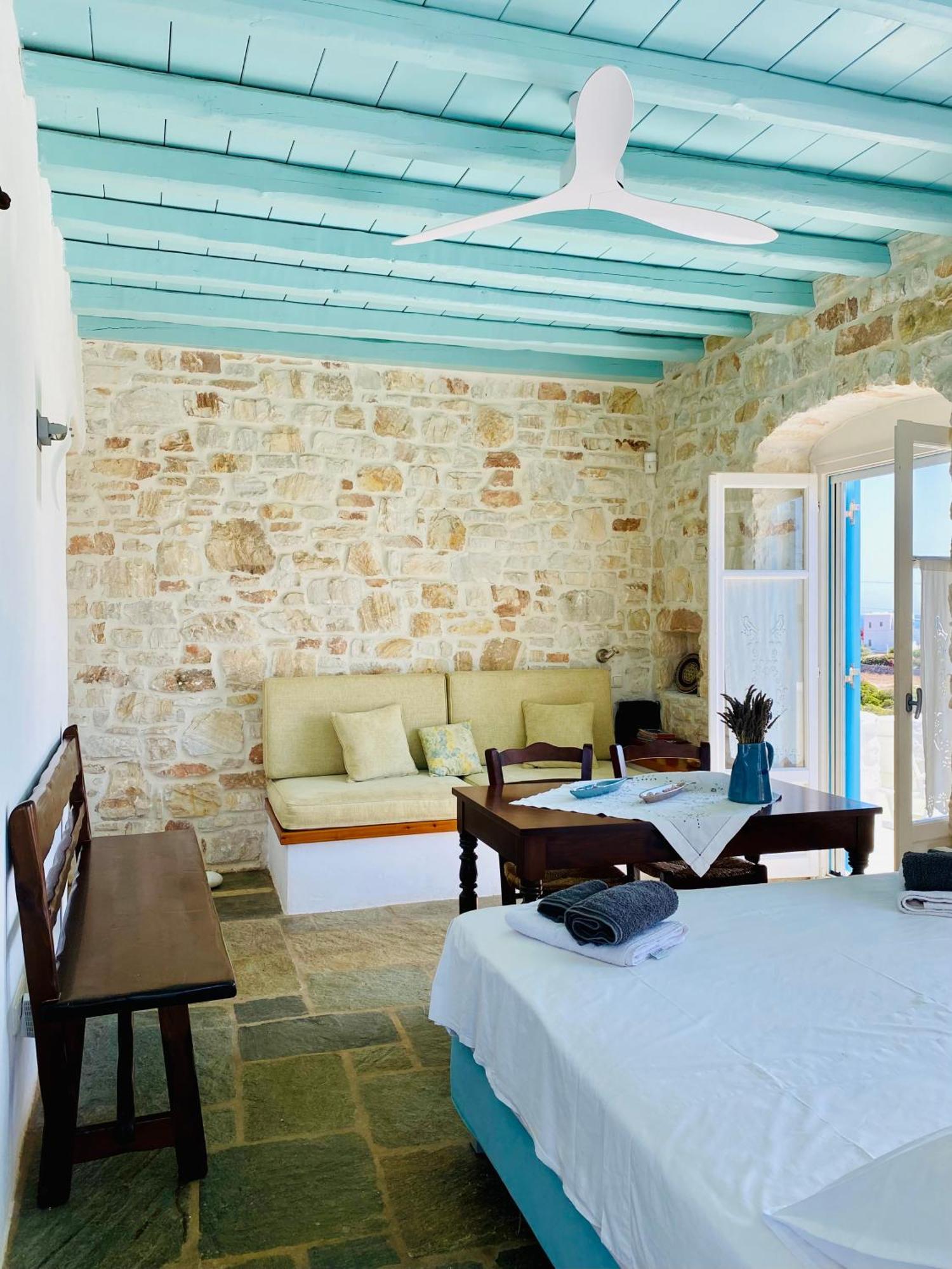 Santa Maria Traditional Stone Studio Екстериор снимка